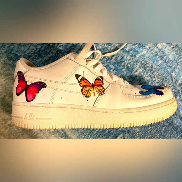 Nike Air Force one fiery butterfly sneakers - Picture 1 of 13